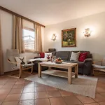 Daire Appartementhaus Zum Schneider