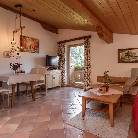 Apartment Appartmentehaus Zum Schneider